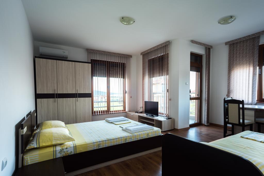 Guest House Georgievi Primorsko Exterior photo